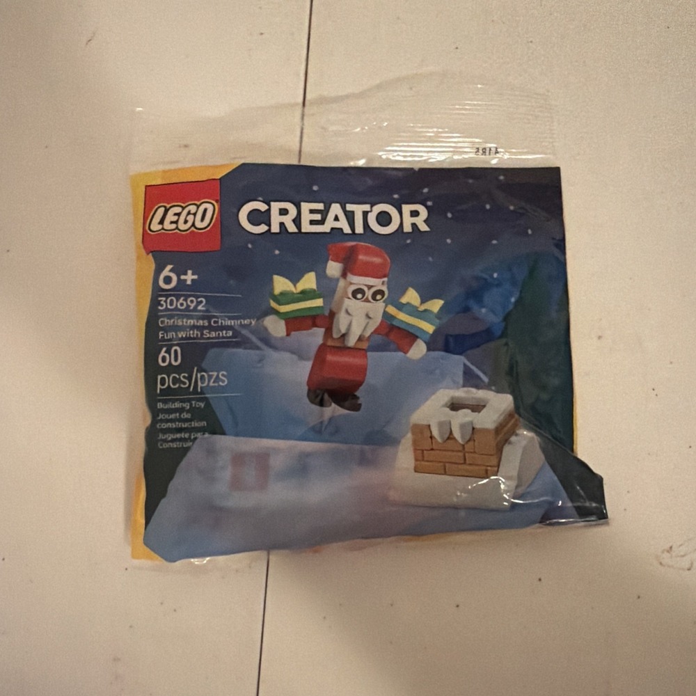 LEGO Creator Christmas Chimney Fun with Santa 30692 Polybag 60 pcs NEW